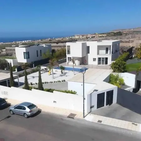 Paraiso House